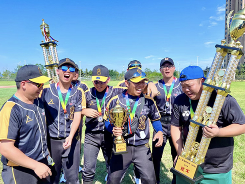 The Cross-Strait Baseball Tournament was successfully concluded on July 2 in Weihai, and our team won the Runner-Up！